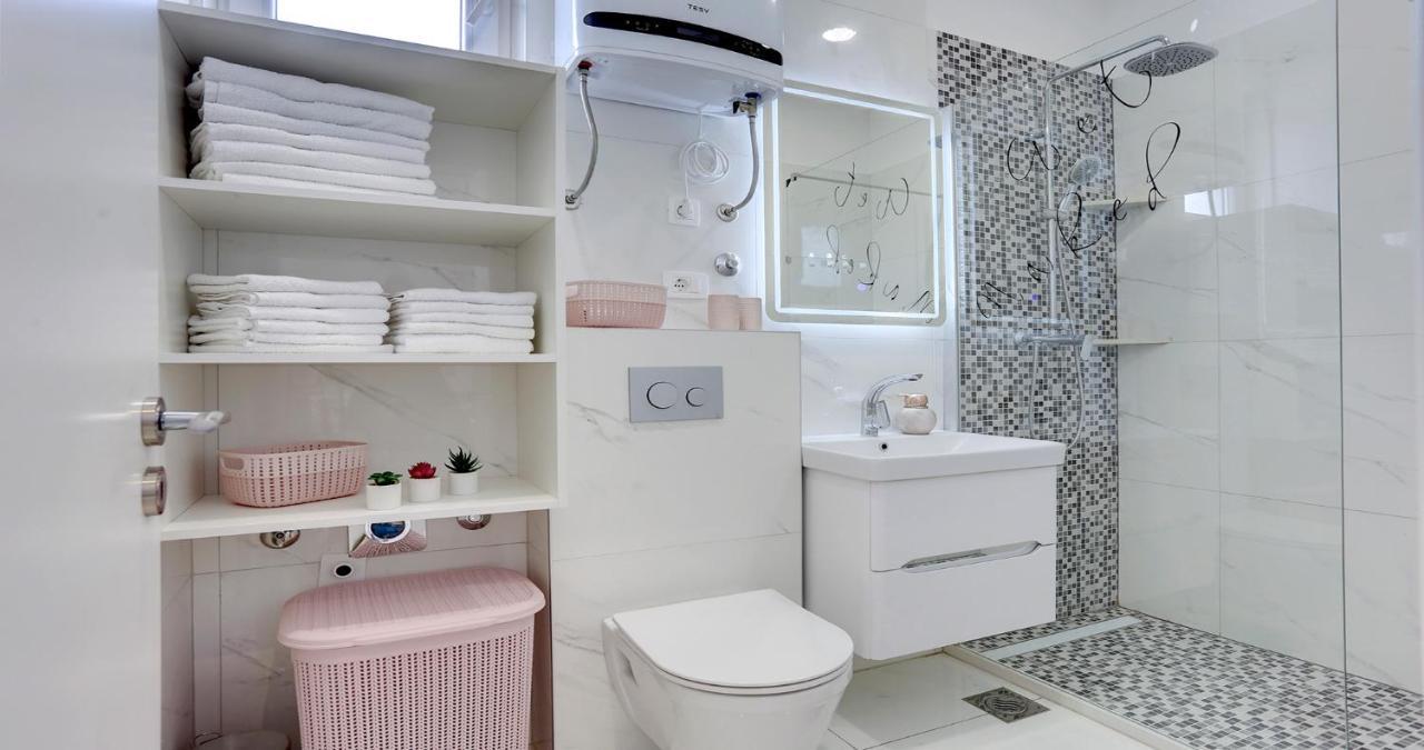 Adorable Apartment Ena Kaštela Exterior foto